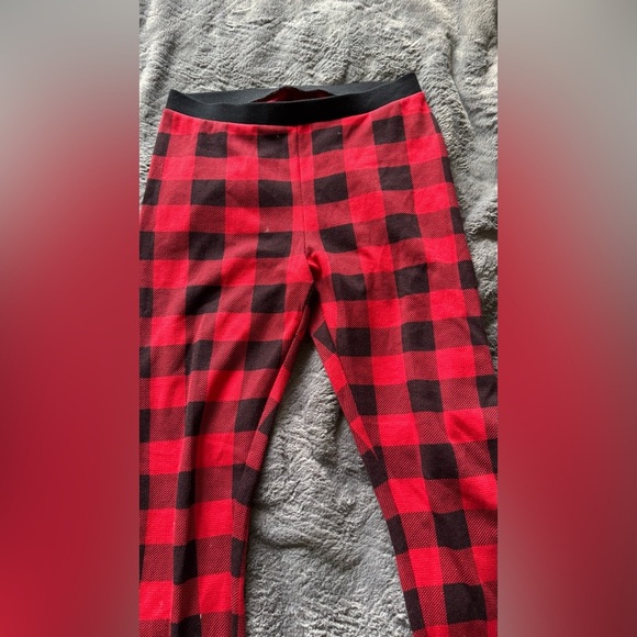 Old Navy Red and Black Plaid PJ Set - Picture 3 of 4